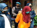 koruptor-uang-bansos-warga-miskin-yang-kini-digelandang-polisi.jpg