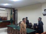 M Mukhtar Mantan Plt Kepala BPPKAD Gresik yang Kena OTT Divonis Empat Tahun Penjara