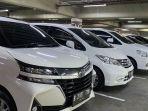 mobil-bekas-di-wtc-mangga-dua.jpg