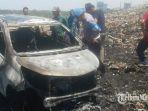 mobil-calya-tinggal-kerangka-setelah-dibakar-oleh-pemiliknya-diduga-pemilik-kendaraan-stres.jpg