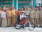 mohammad-refi-mudarwis-siswa-sdn-gladak-anyar-2-pamekasan.jpg