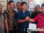 napi-terorisme-galih-aji-satria-mendapatkan-kebebasan-dari-lapas-kelas-iib-lamongan.jpg