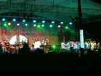 orkes-dangdut-di-dungkek.jpg