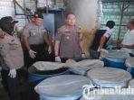 pabrik-arak-di-tuban-digerebek-akbp-nanang-haryono-beber-bbnya.jpg