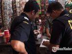 pegawai-dari-seksi-kepabeanan-dan-cukai-dan-dukungan-teknis-bea-cukai-madura.jpg