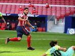 pemain-atletico-madrid-luis-suarez-yang-menorehkan-debut-apiknya.jpg