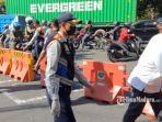 penutupan-pintu-masuk-surabaya-rabu-772021.jpg