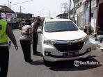 Kendaraan yang Keluar Masuk Kota Batu Diperiksa, Belasan Mobil Luar Wilayah Aglomerasi Putar Balik