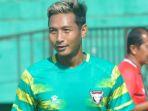 qischil-gandrum-minny-sudah-resmi-bergabung-dengan-madura-fc.jpg