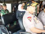 rombongankapolda-jatim-bertolak-kesampang.jpg
