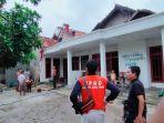 rumah-warga-disapu-angin-puting-beliung.jpg