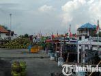 sejumlah-kapal-saat-bersender-di-pelabuhan-tanglok-sampang-madura.jpg