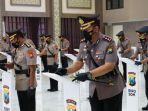 sertijab-pejabat-baru-di-mapolda-jatim-kamis-1762021.jpg