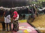slopeng-beach-resto-di-desa-semaan-kecamatan-dasuk-sumenep-yang-dikenal-pantai-slopeng.jpg