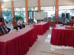suasa-rapat-antara-perwakilan-pedagang-pasar-simo-dan-pasar-tumpah-simo.jpg