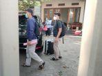 suasana-proses-penggeledahan-di-rumah-putra-hasan-aminuddin-zulmi-noor-hasani.jpg
