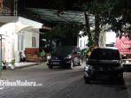 suasana-rumah-plt-bupati-probolinggo-timbul-prihanjoko-saat-penyidik-kpk.jpg