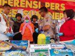 tersangka-pengoplos-beras-bpnt-berinisial-l-pemilik-gudang-ud-yudha-tama-art.jpg