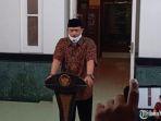 wali-kota-madiun-maidi-menyampaikan-keterangan-pers.jpg