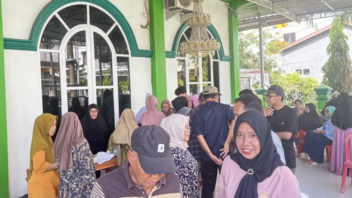 PEMILIHAN RT - Suasana pemilihan Ketua RT dan RW di TPS 17 BTN Minasaupa Blok AB, Kecamatan Rappocini,  Rabu (312/2025). Warga berbondong-bondong datangi TPS.