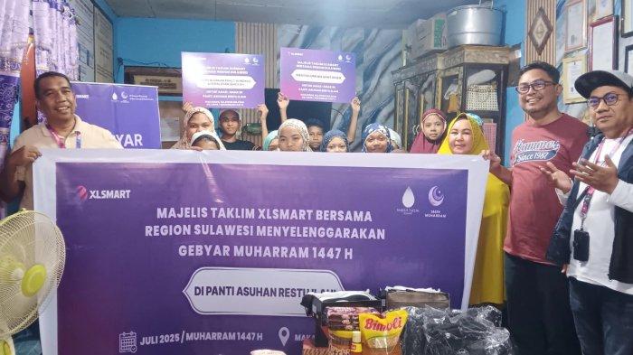 Anak Yatim Makassar Dapat Santunan Muharram dari XLSMART