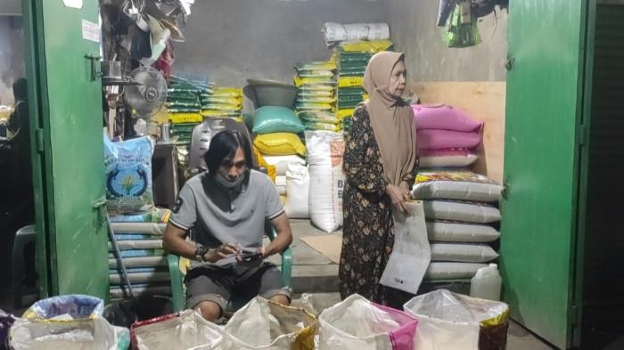 Harga Beras di Makassar Tembus Rp400 Ribu per 25 Kg, Warga Menjerit