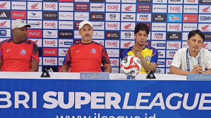 Sesumbar Rebut 3 Poin di Markas PSM Makassar, Pelatih Arema FC: Tenaga Kami Sudah Siap!