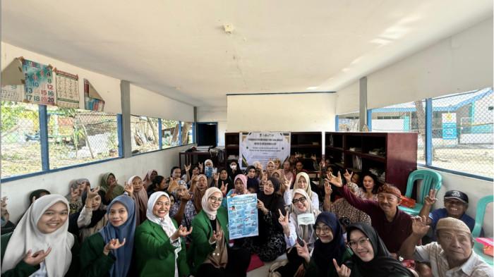 Dosen FKG UMI Ajari 51 Warga Pulau Lae Lae Makassar Rawat Gigi Tiruan