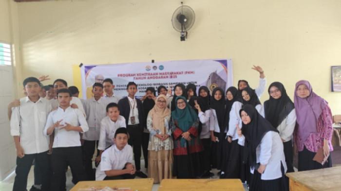 Belajar Bahasa Jerman Jadi Seru, PKM UNM Terapkan Teknologi Gamifikasi di MAN 1 Makassar