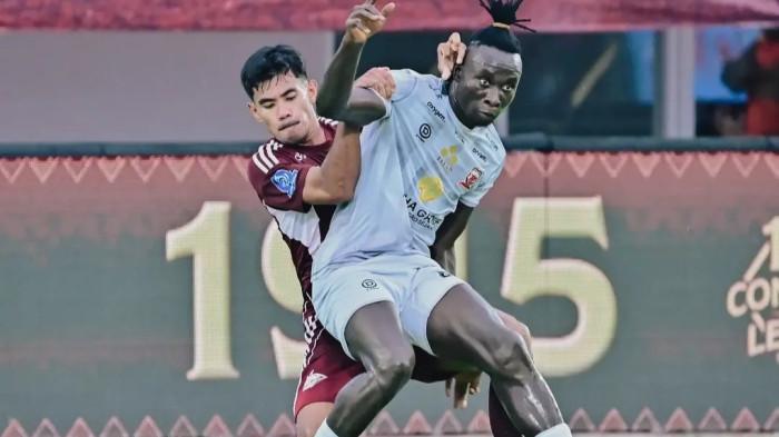 Tomas Trucha Punya PR Berat, Lini Belakang PSM Mudah Ditembus