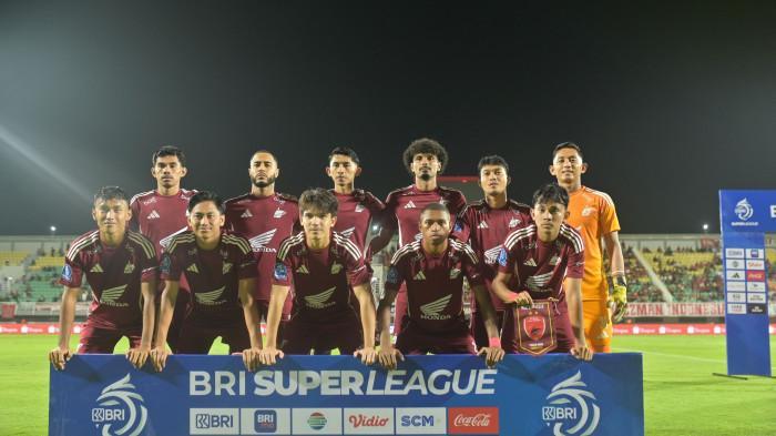 110 PSM MAKASSAR – Starting eleven PSM Makassar saat melawan Persijap Jepara pada pekan pertama Super League 2025/2026 di Stadion BJ Habibie, Parepare, Jumat (8/8/2025). PSM Makassar diharap tinggalkan tren start lambat.