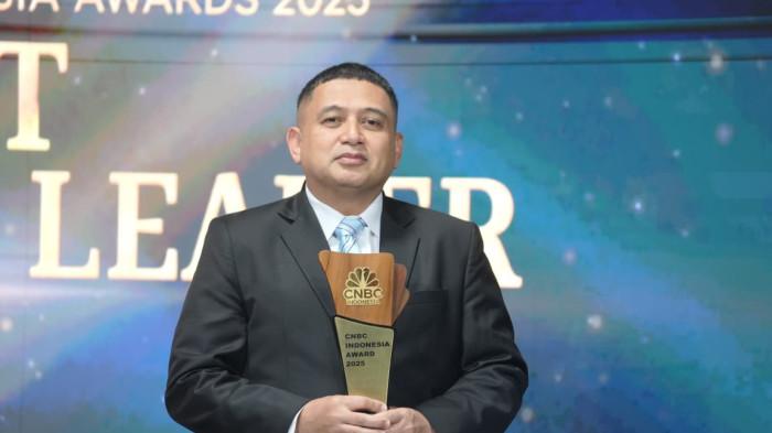 LONTARA Antar Kota Makassar Raih Penghargaan CNBC Indonesia Awards 2025