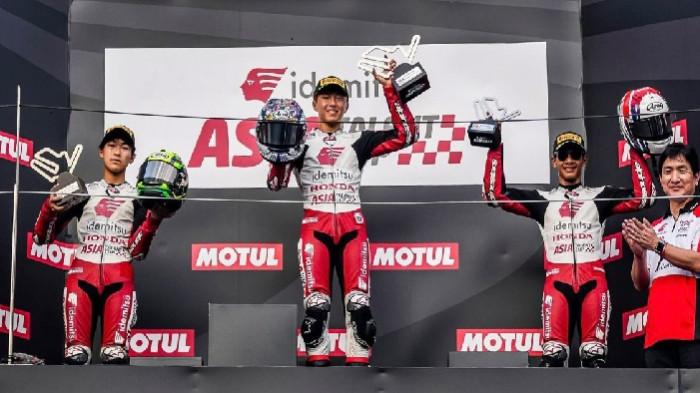 Erkaklarni belboglar bilan sikayotgan qizlar porno video