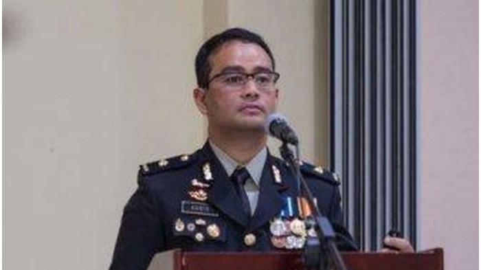 Ahrie Sonta Nasution, Akpol 2002 Pecah Bintang