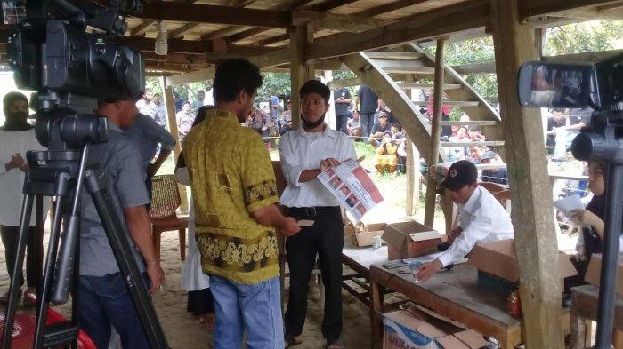 Hasil PSU TPS 1 Desa Aska Sinjai, A Ihwan Usman 206, Muh Bahar 180, Arsyad dan Tahir 0 Suara