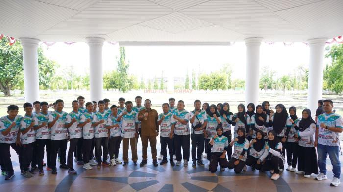 Bupati Luwu Lepas 30 Atlet Pencak Silat Menuju Pra Porprov Sulsel di Parepare, Target Juara Umum