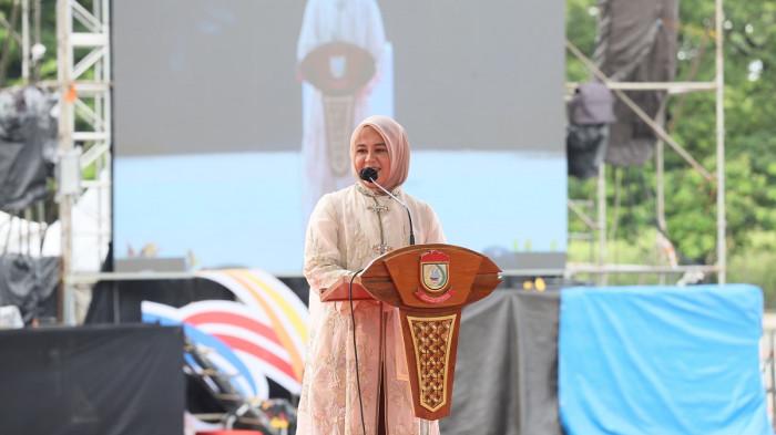 HUT Kota Makassar, Pemprov Sulsel Serahkan Bantuan dan Dorong Sinergi Pembangunan