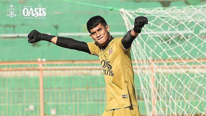 Persaingan Kiper Makin Seru, Harlan Suardi Terdaftar Sebagai Pemain PSM Situs Resmi Piala Presiden