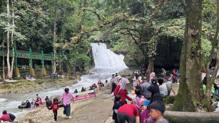 Bantimurung Ramai saat Libur Iduladha, Tiket Tetap Rp30 Ribu