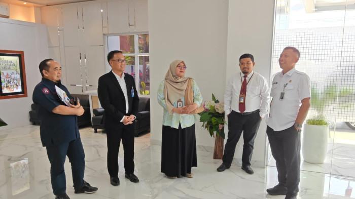 Tahukah Anda? Permintaan Paspor Umrah dan Wisata Bagi Warga Sulsel Tetap Tinggi Meski  Ada Efisiensi