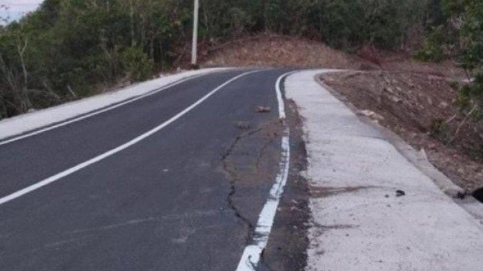 Telan Rp 69 M, Proyek Jalan Poros Barru-Soppeng Rusak Sebelum Diresmikan: Takarannya Dikurangi