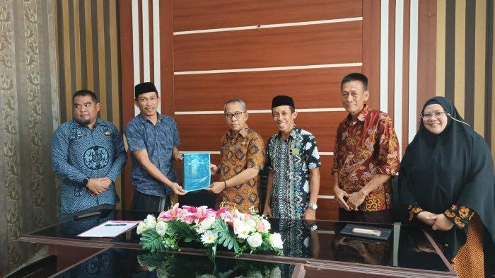 Masyarakat Adat Cerekang Lutim Tolak IUP PT PUL, Hutan Adat 24,43 Hektare Tertimpa Tambang