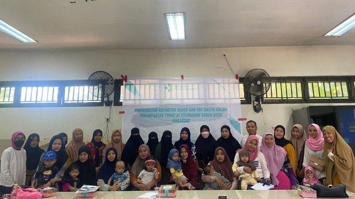 Poltekkes Ajari Warga Berua Makassar Cara Tingkatkan Kebutuhan Gizi dengan Tumiz
