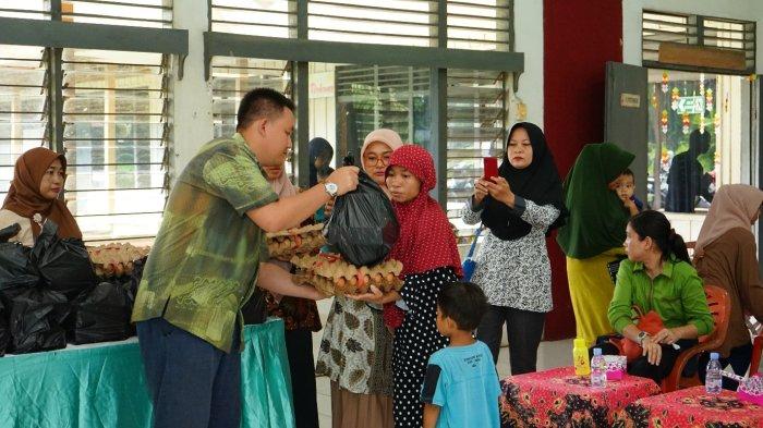Salurkan Dana Ratusan Juta Rupiah, PTPN IV Regional 4 Tunjukan Kepedulian Lewat Program TJSL