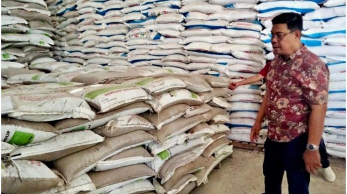 Peringatan Keras Edy Manaf ke Distributor Pupuk Bulukumba, Mainkan Harga Langsung Dihukum