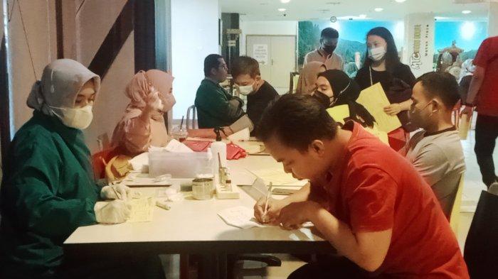 Donor Darah di Food Court MTC, Tribun Timur dan Lions Club Makassar Target Kumpul 200 Kantong Darah