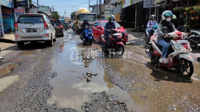 Ada Apa Pemprov Sulsel Belum Benahi Jalan Rusak di Antang? Rahman Pina: Saya Sudah Bicara Bu Kadis