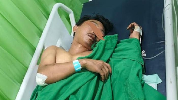 Pria Tanpa Identitas Dirawat di IGD RS Maryam Usai Kecelakaan