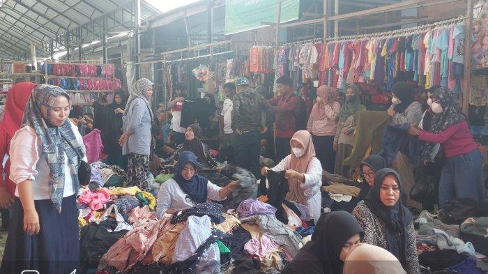 Harga BBM Naik, Emak-emak di Enrekang Berburu Cakar