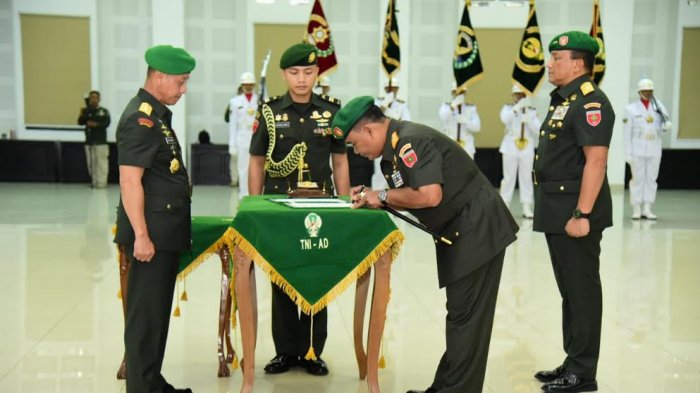 Agus SB Resmi Lepas Jabatan, Mayjen TNI Surawahadi Jabat Pangdam XIV Hasanuddin